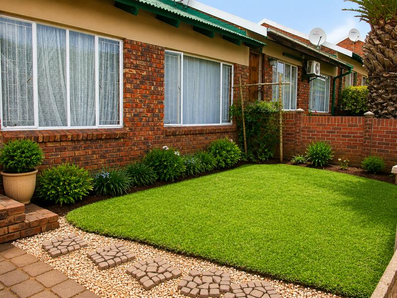 2 Bedroom Property for Sale in Uitsig Free State